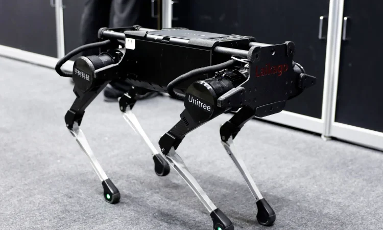 AI-powered resilient robot Perseverant continuing to operate after a chainsaw attack