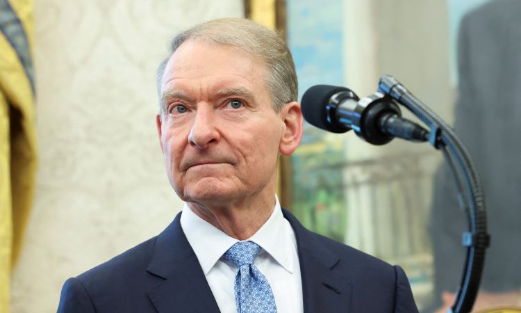 US judge approving Anthropic $1.5 billion copyright settlement for AI training