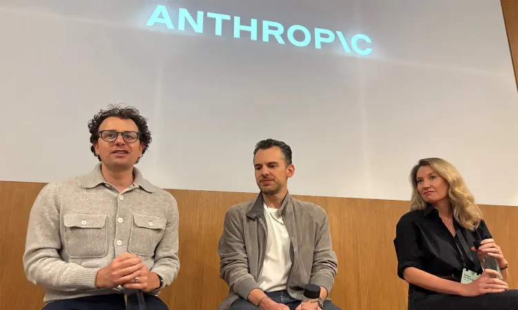 Claude Sonnet 4.5 AI coding model showcasing autonomous software development capabilities