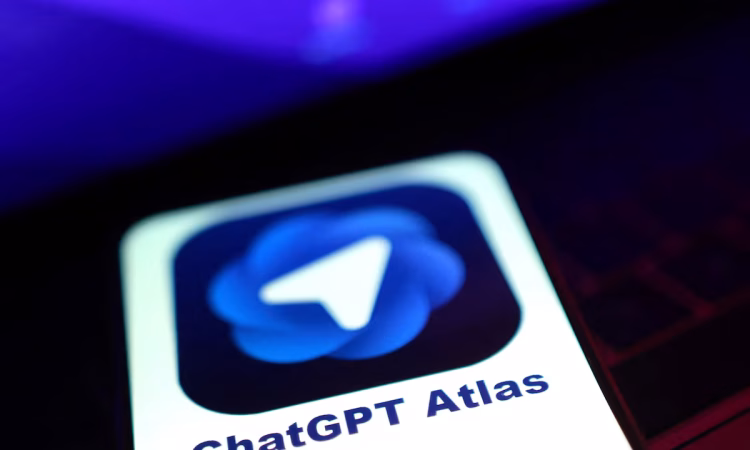 OpenAI Atlas browser interface showcasing AI-powered web search