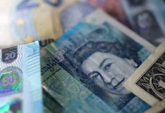 Illustration of AI investments impacting Britain’s pound and Sweden’s krona currency values