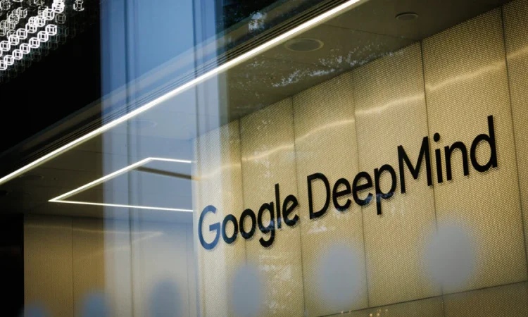 AI hurricane forecast model outperforming traditional GFS system